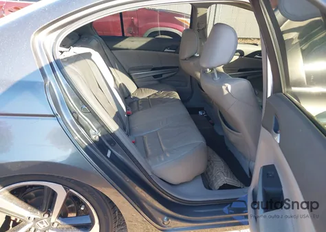 2009 Honda Accord 3.5 Ex-L from USA, damaged, VIN 1HGCP36849A027380